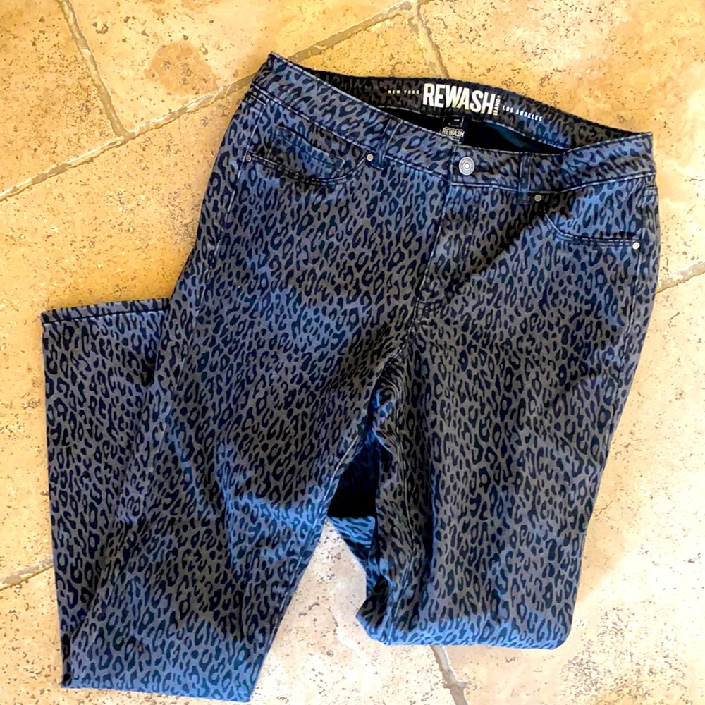 REWASH Leopard Print Jeans size 29